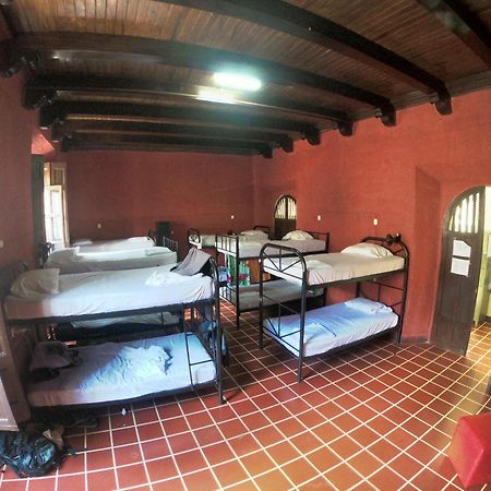 Ricks Hostel سانتا آنا المظهر الخارجي الصورة