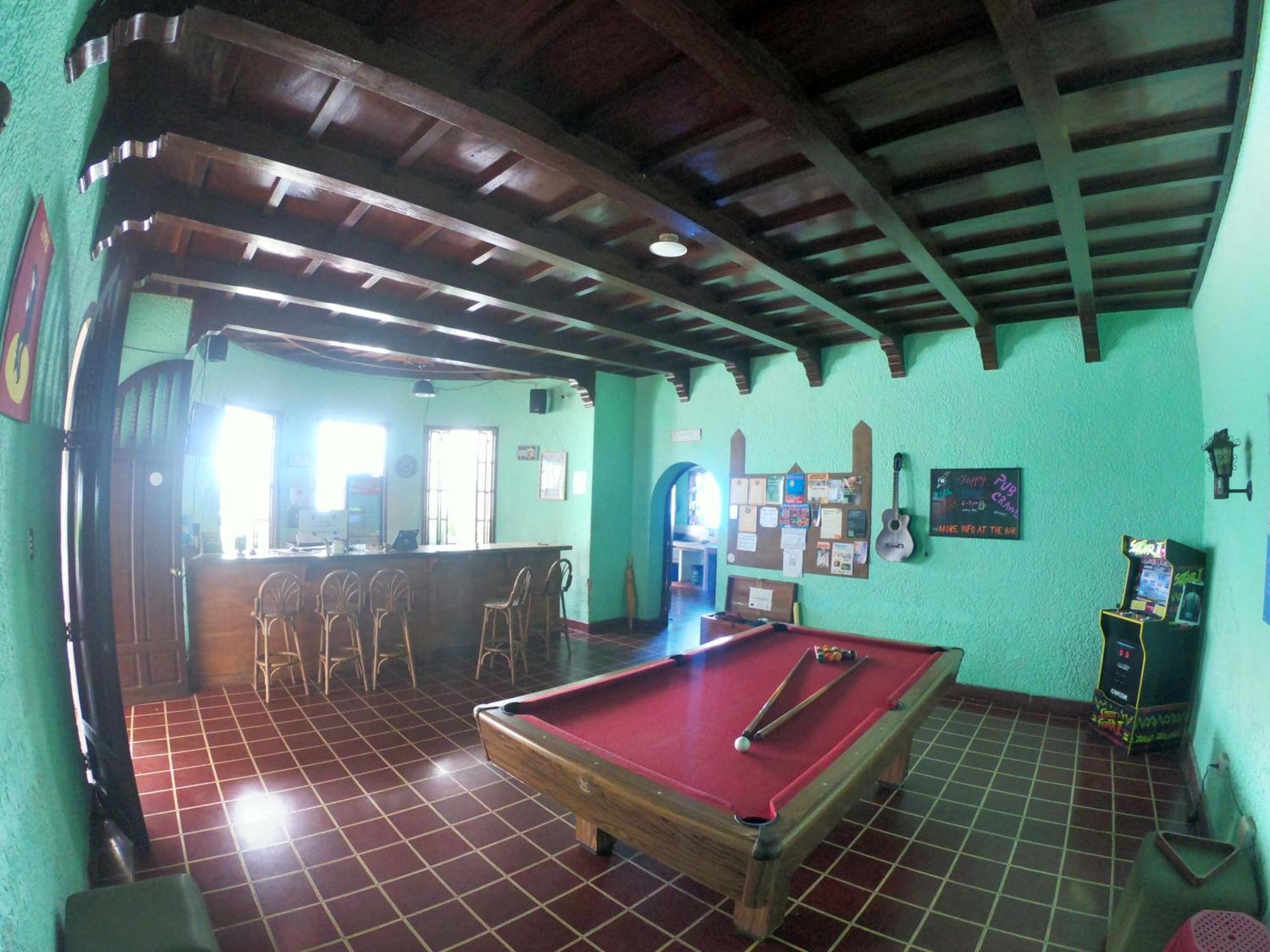Ricks Hostel سانتا آنا المظهر الخارجي الصورة